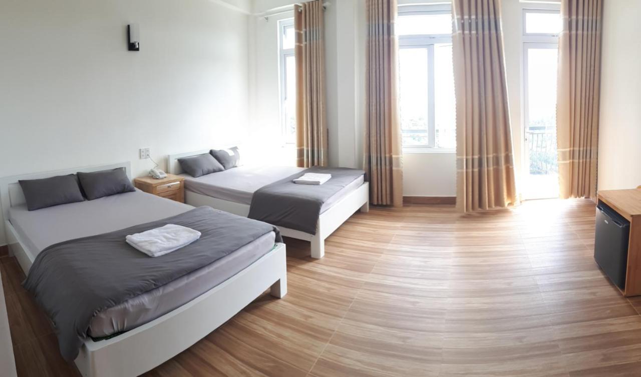 Duy Hotel Da Lat Esterno foto