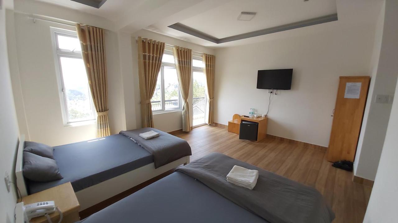 Duy Hotel Da Lat Esterno foto