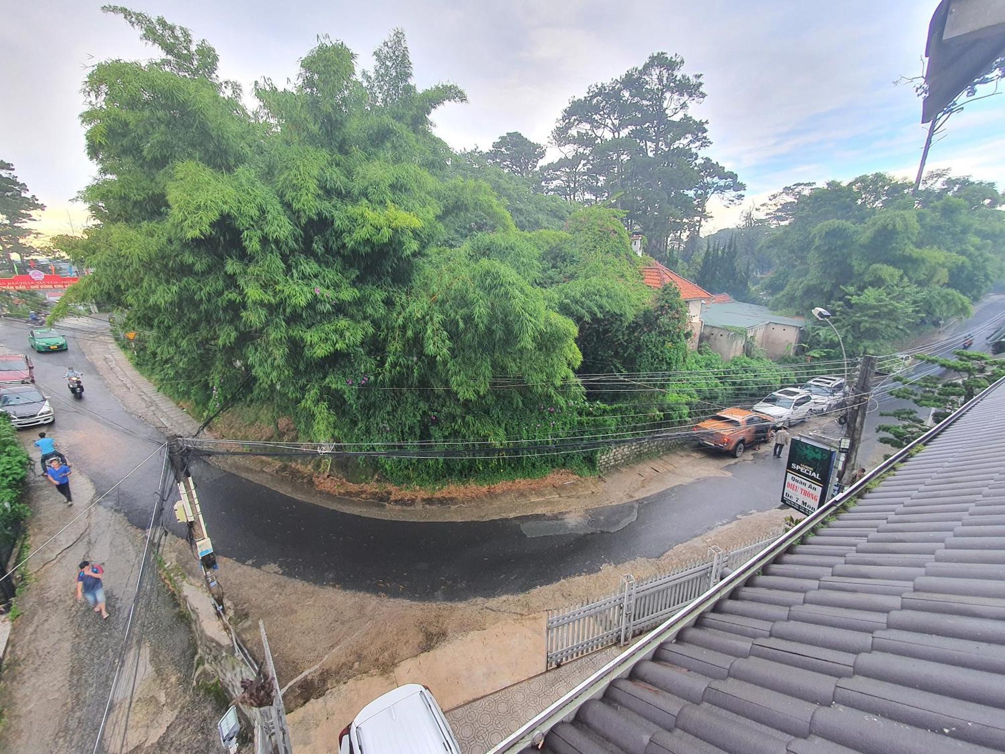 Duy Hotel Da Lat Esterno foto