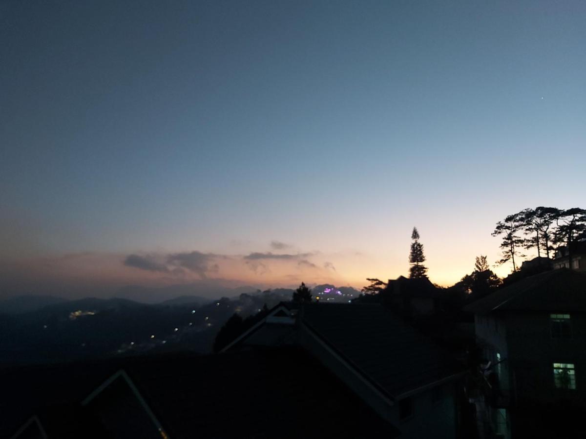 Duy Hotel Da Lat Esterno foto